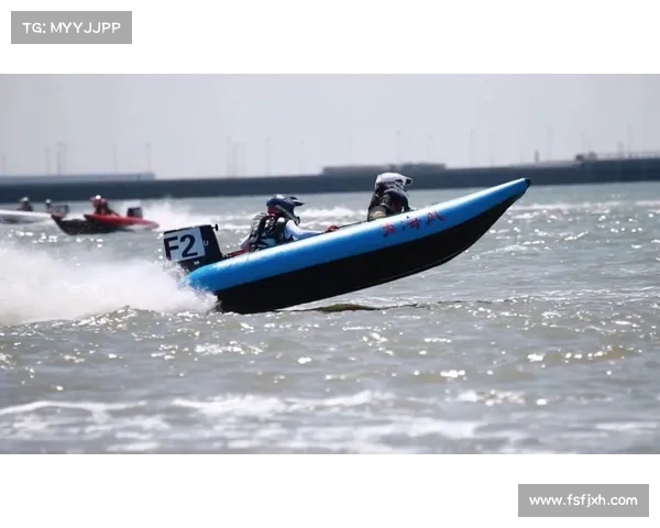 摩托艇赛事(摩托艇比赛视频2019)